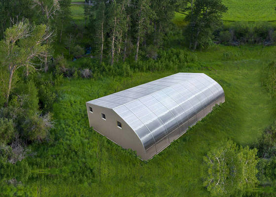 Rumah Baja Prefab Besar Carport Shelter Shelter Green House Dengan Panel Surya