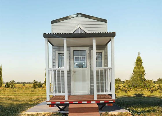 Rangka Baja Siap Pakai Rumah Kecil Prefab Dengan Trailer Di Atas Roda Rumah Kecil Dijual