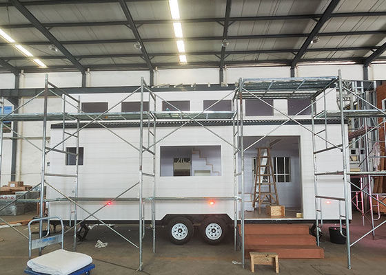 Rumah kecil prefabrikasi 40ft dengan 2 kamar tidur siap untuk hidup di rumah modular