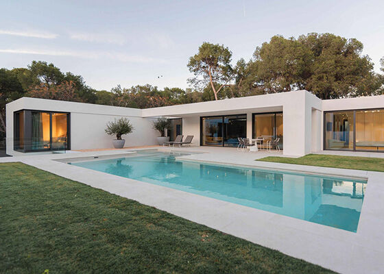 Rumah Prefabrikasi Keluarga Tunggal Dengan Kolam Renang & Kerangka Rumah Baja Gauge Ringan