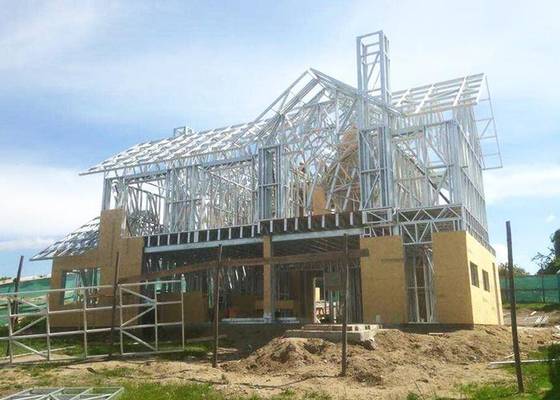 AS/NZS/USA Prefab Villa Light Steel House Earthquake Proof With Natural Lighting